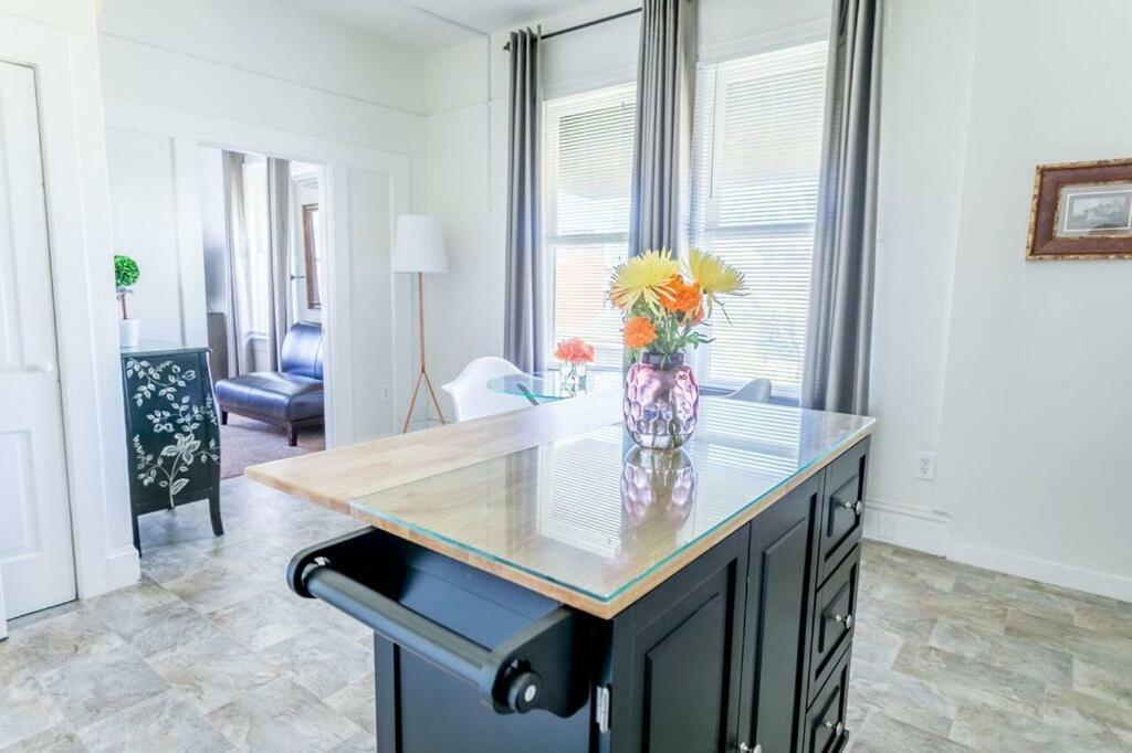 Parc Suites Сан-Диего Экстерьер фото